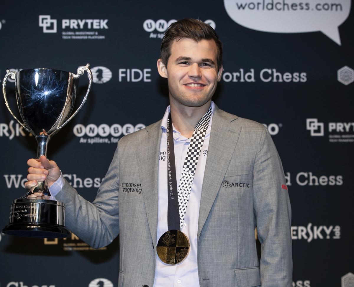 Chess World Cup Final: Praggnanandhaa holds Carlsen to a draw - Rediff.com