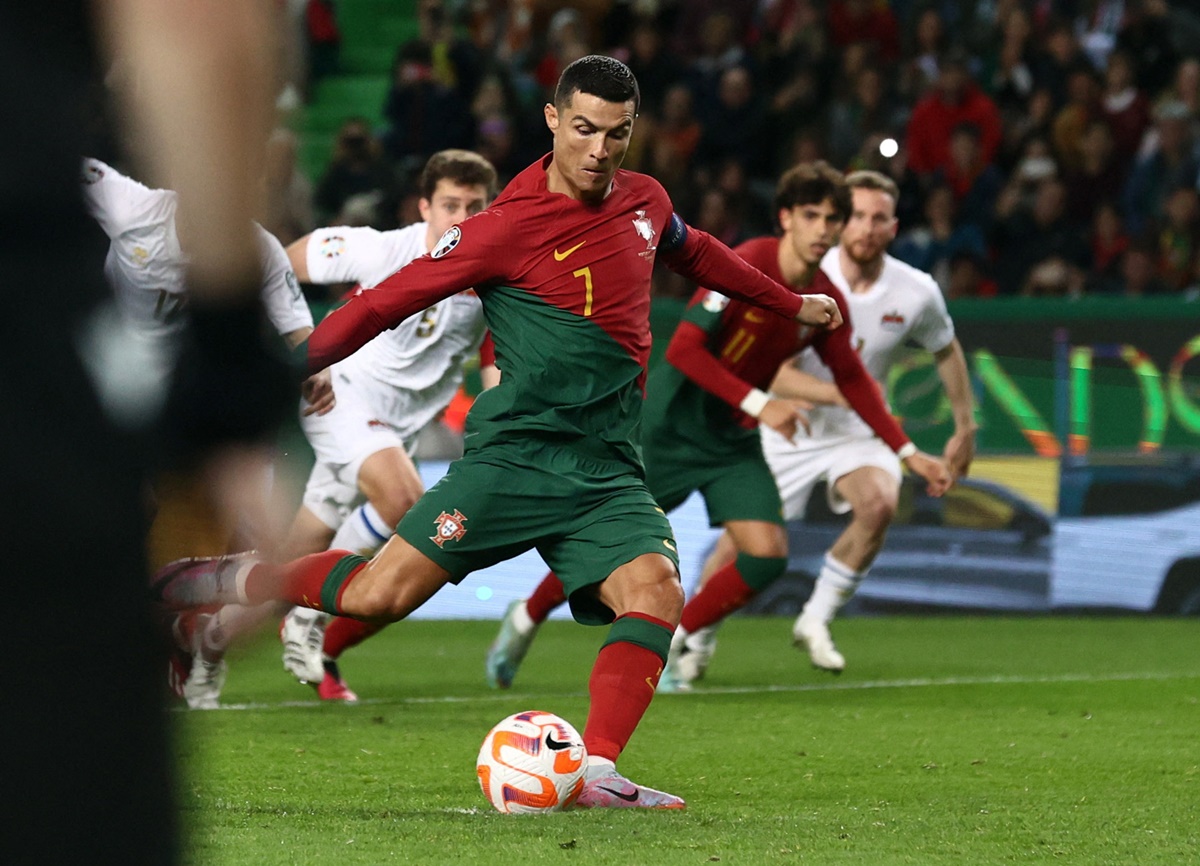 Euro 2024 qualifiers Ronaldo makes history; Kane England's top
