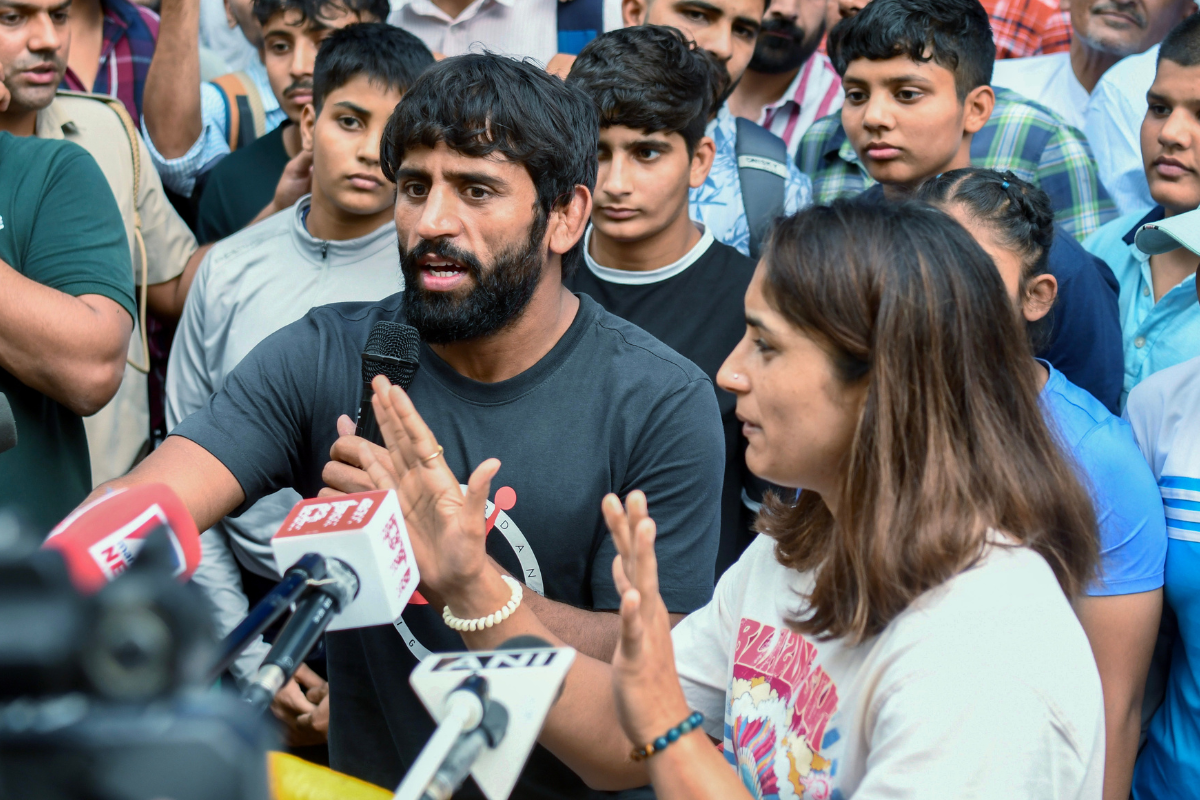 Ready to return medals, awards but give justice, plead wrestlers
