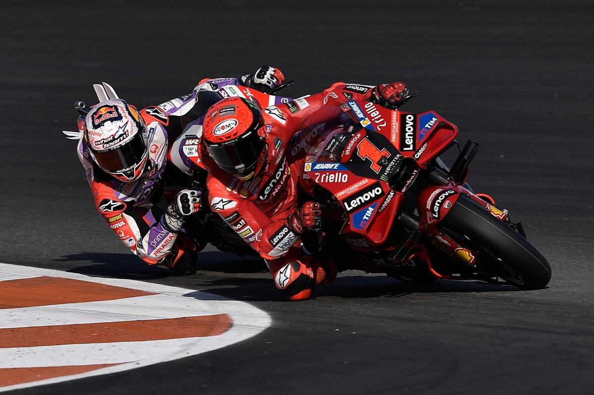 Ducati Lenovo Team's Francesco Bagnaia and Prima Pramac Racing's Jorge Martin in action during the Valencia Grand Prix sprint race, at Circuit Recardo Tormo, Valencia, on Saturday.