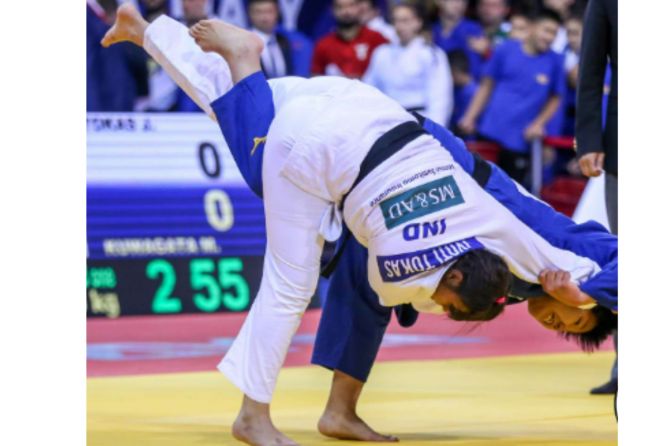 In the women's 87kg quarter-final, Jyoti Tokas was no match for her Iranian opponent Melika Omid Vandchaly, who won 3-0 securing three 'chala'.