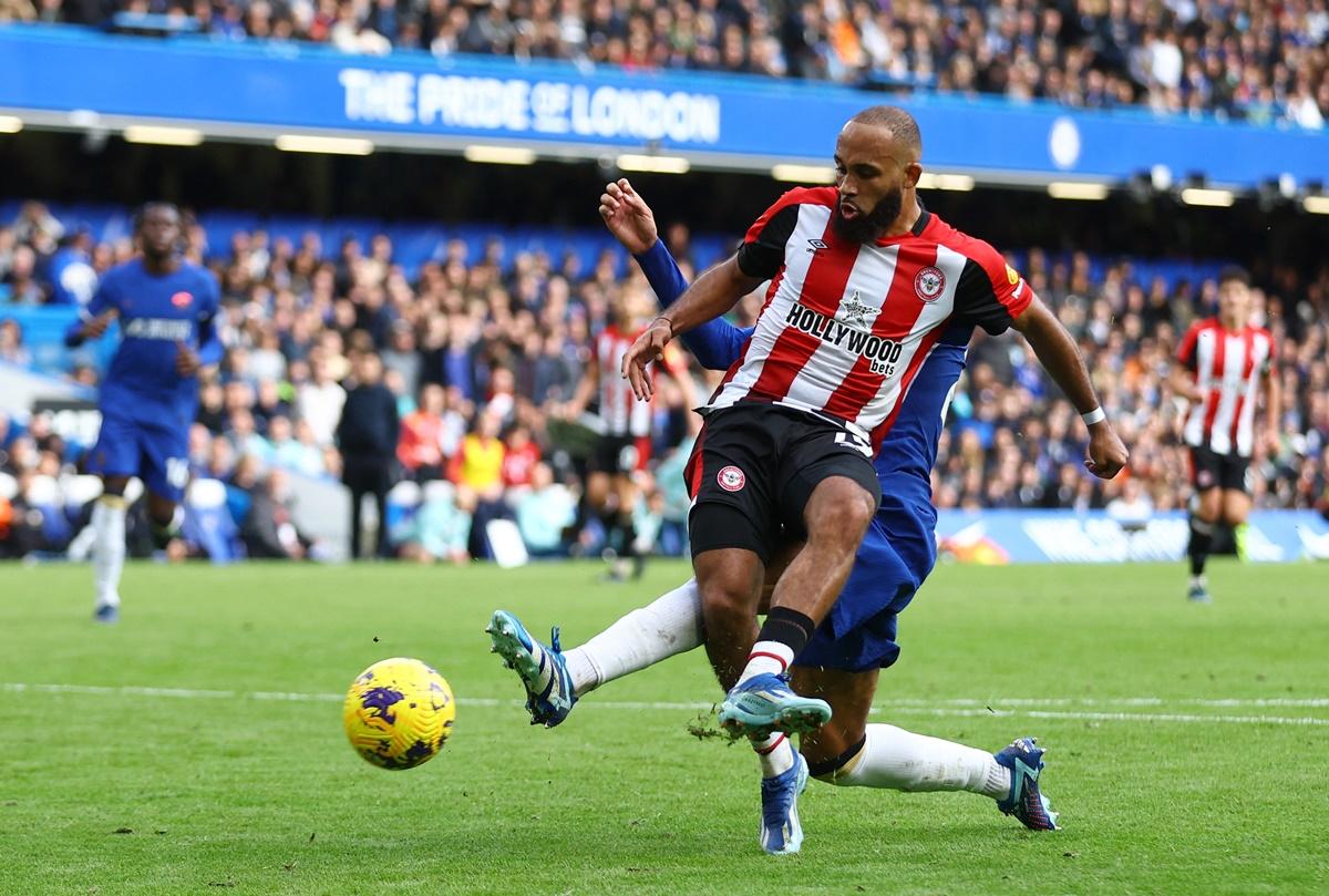 Bryan Mbeumo scores Brentford's second goal