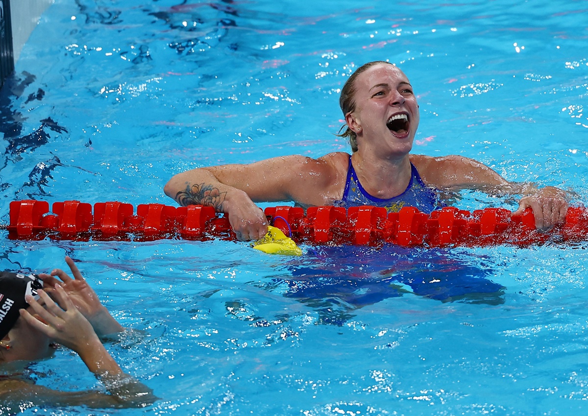 Sweden's Sarah Sjoestroem celebrates winning gold in the women's 100m Freestyle.