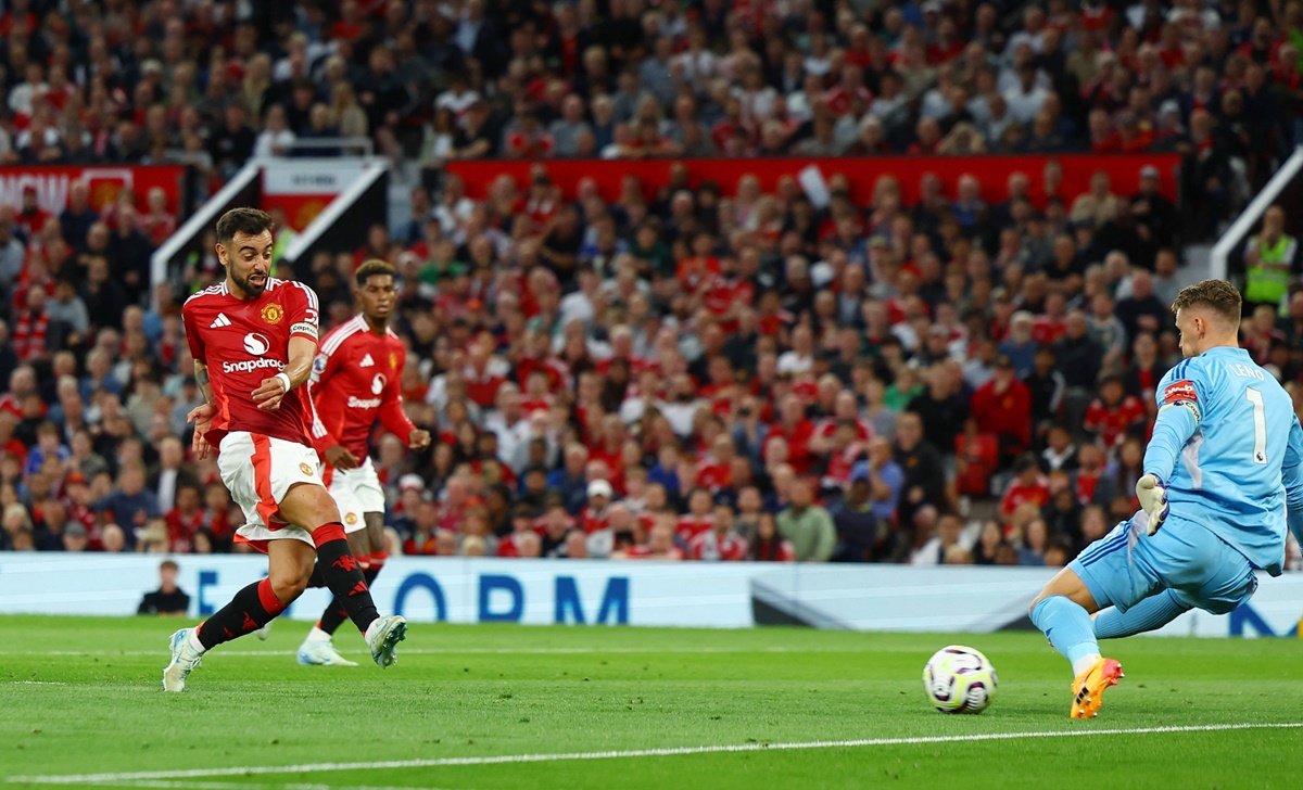 Bruno Fernandes has his shot saved by Fulham goalkeeper Bernd Leno.