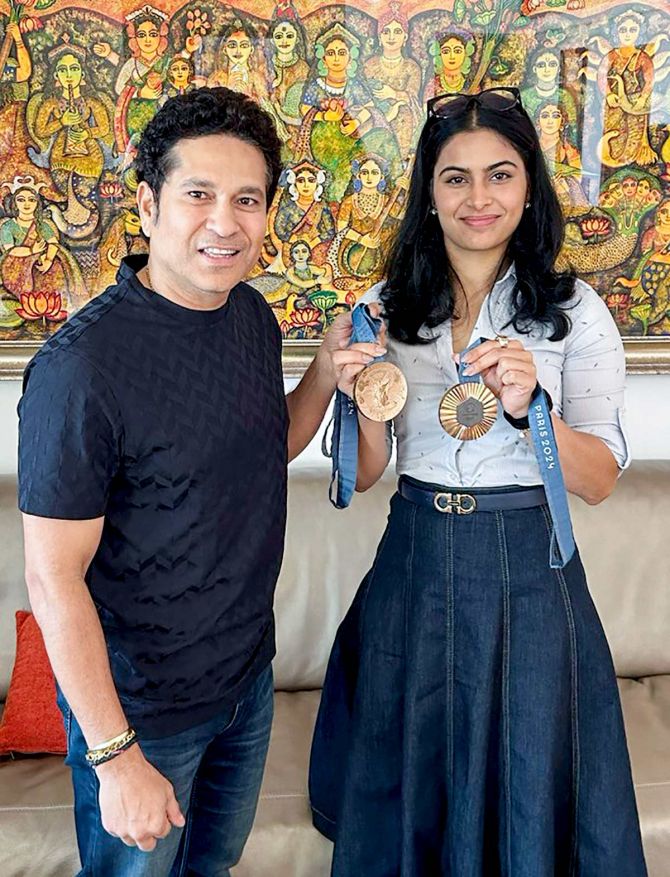 Double Olympic medallist Manu Bhaker meets Sachin Tendulkar