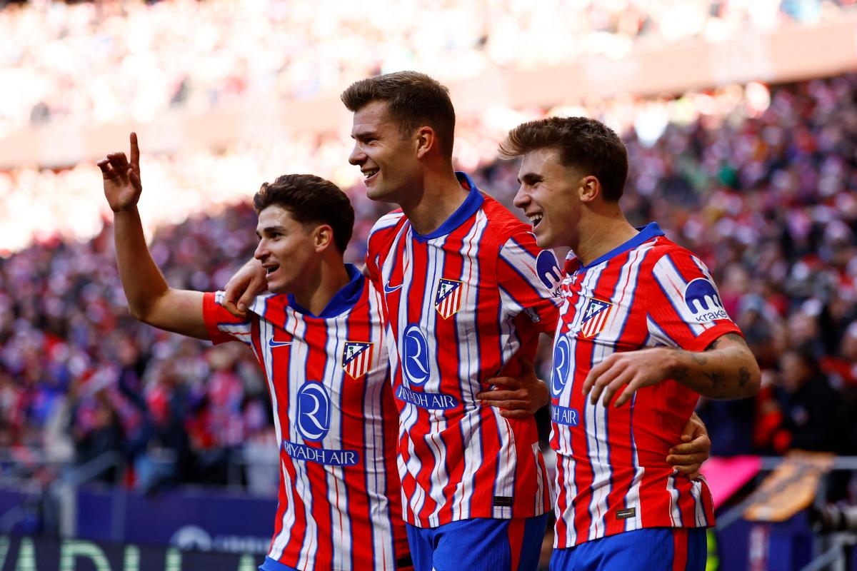 Atletico Madrid's Alexander Sorloth celebrate with teammates after scoring their first goal against Getafe at Metropolitano, Madrid, Spain on Sunday 