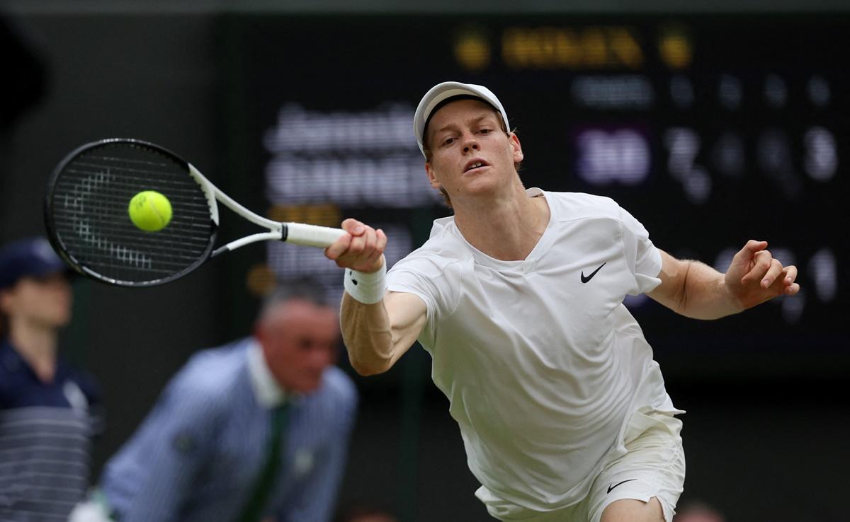 Jannik Sinner needed treatment off the court early in the third set after apparently feeling ill.