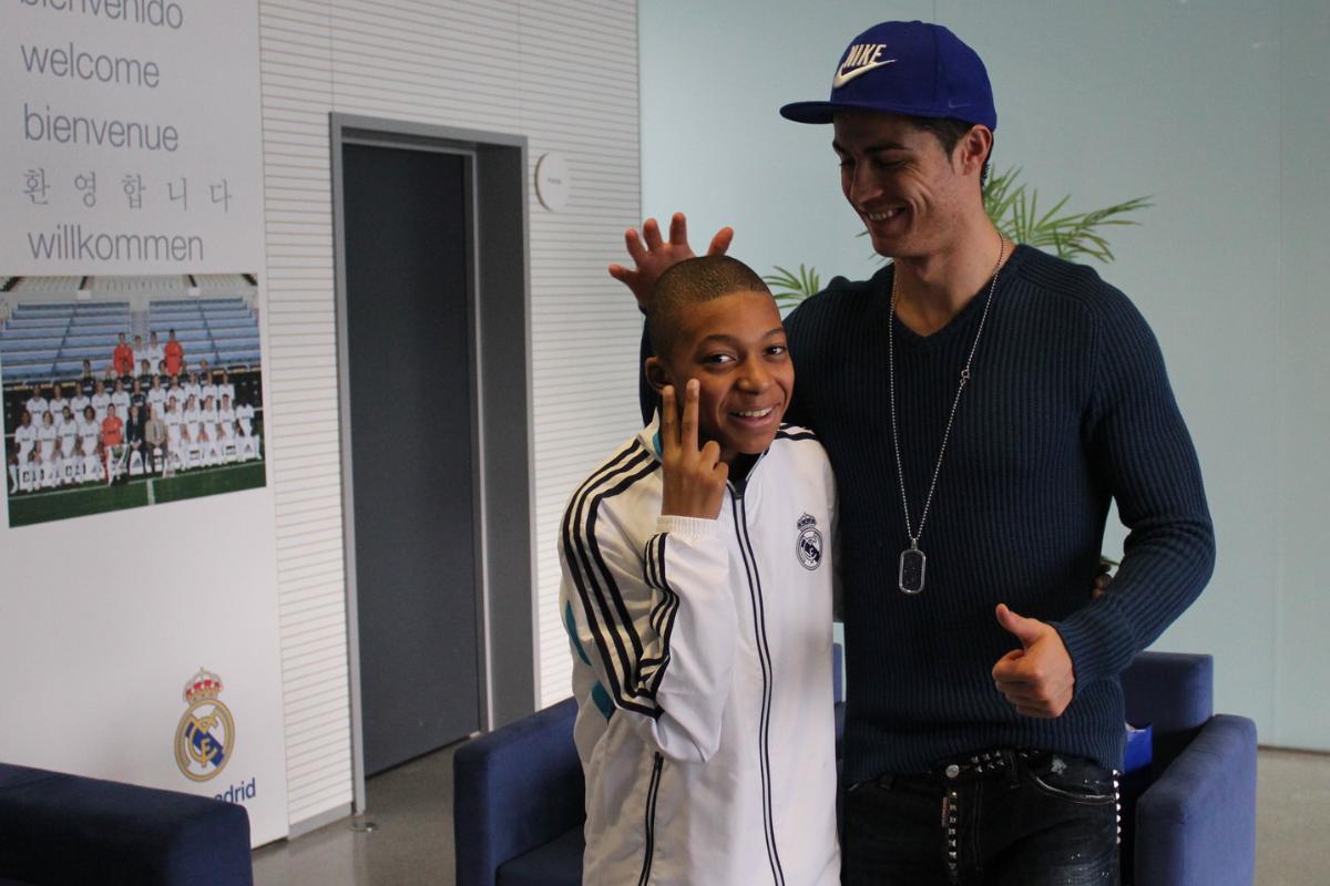 Kylian Mbappe shared this throwback picture of when he had visited Cristiano Ronaldo at Real Madrid, when he was a kid