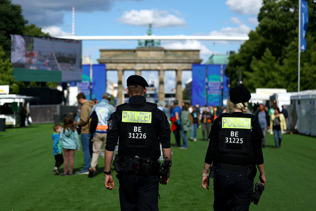 Police patrols at the official Fan Mile on 17th June Street, close to the Brandenburg Gate, during its pre-opening in Berlin, Germany, on Wednesday, ahead of EURO 2024