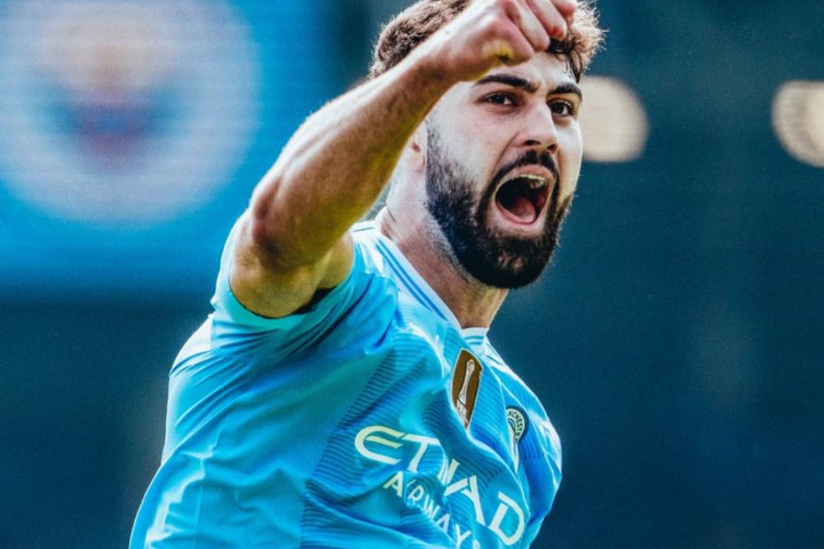 Manchester City's Joško Gvardiol celebrates scoring a goal against Fulham at Craven Cottage, in London.