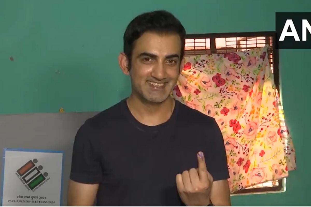 Gautam Gambhir is all smiles after exercising his franchise