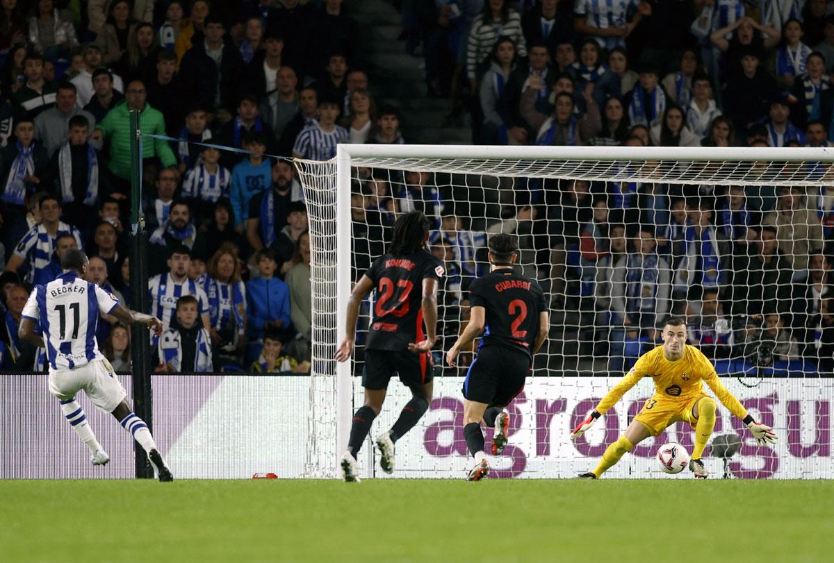 Sheraldo Becker scores for Real Sociedad