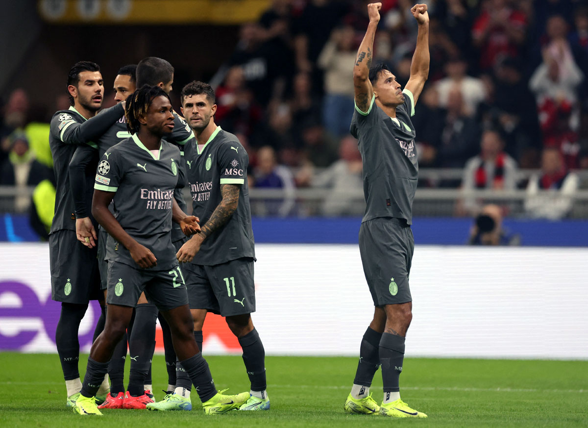 Tijjani Reijnders celebrates scoring AC Milan's second goal 