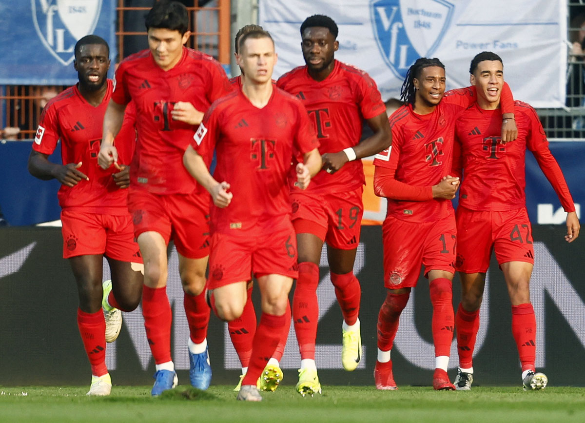 Bayern Munich's players celebrate a goal