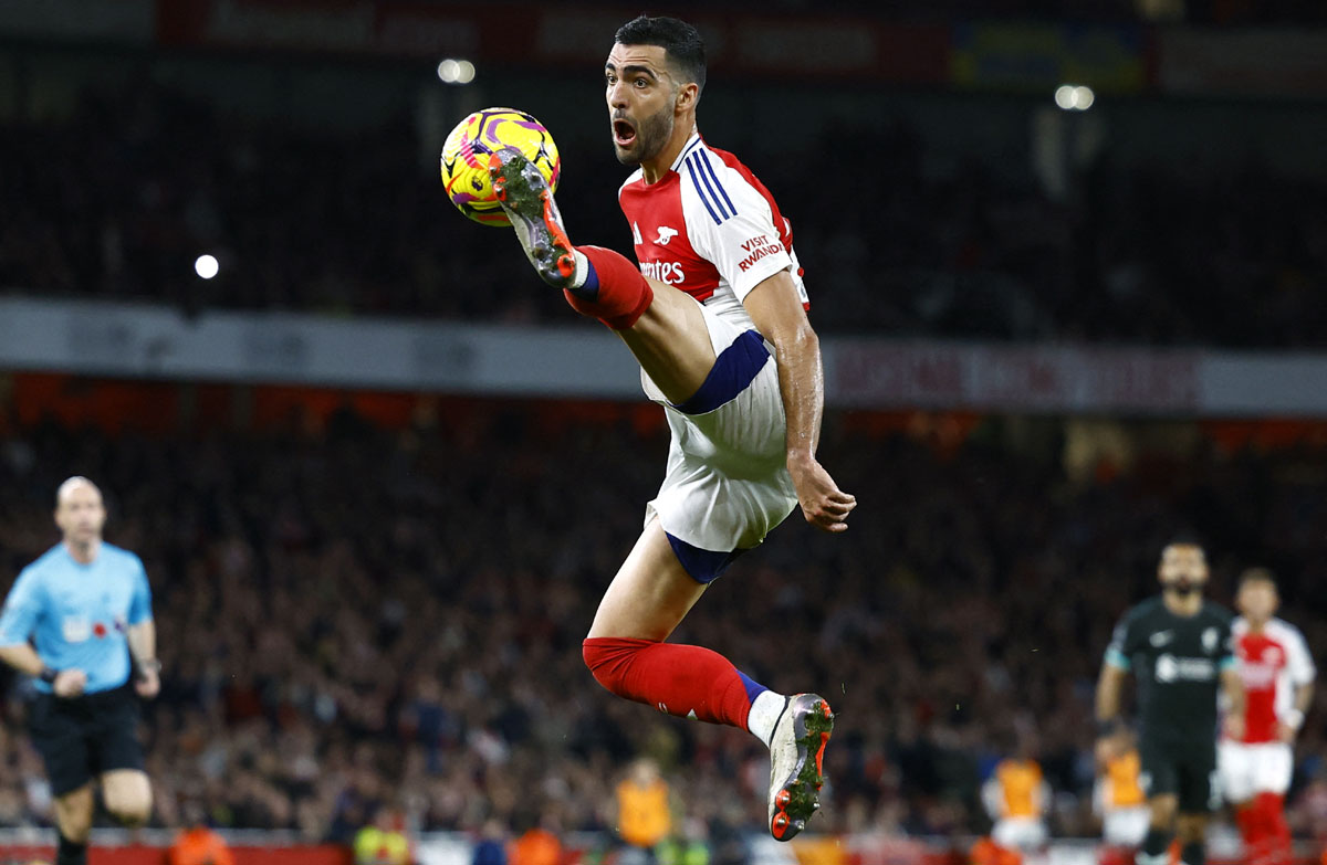 Arsenal's Mikel Merino in action