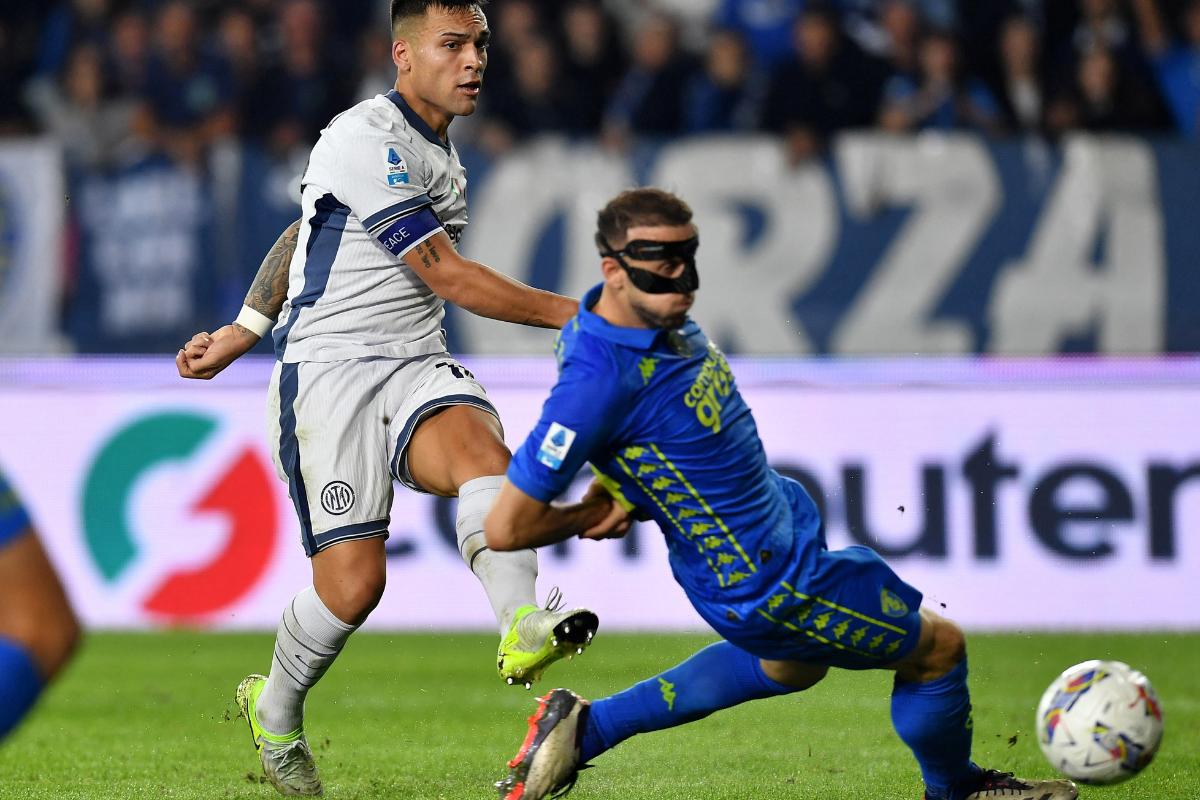  Inter Milan's Lautaro Martinez scores their third goal 