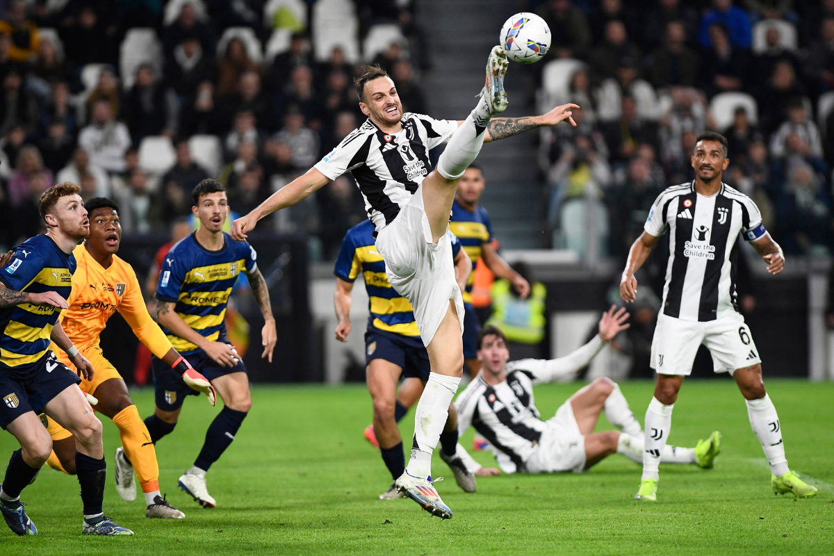  Juventus' Federico Gatti in action