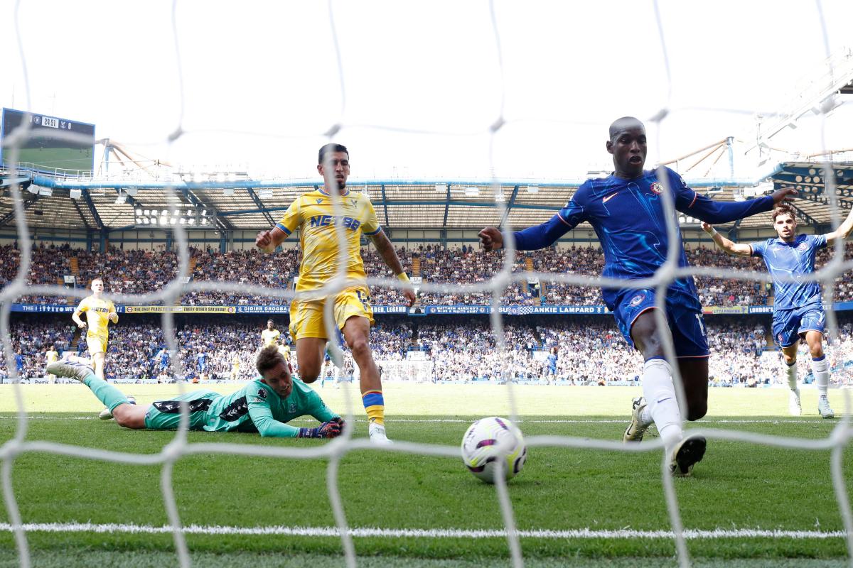 Chelsea's Nicolas Jackson scores their first goal against Crystal Palace