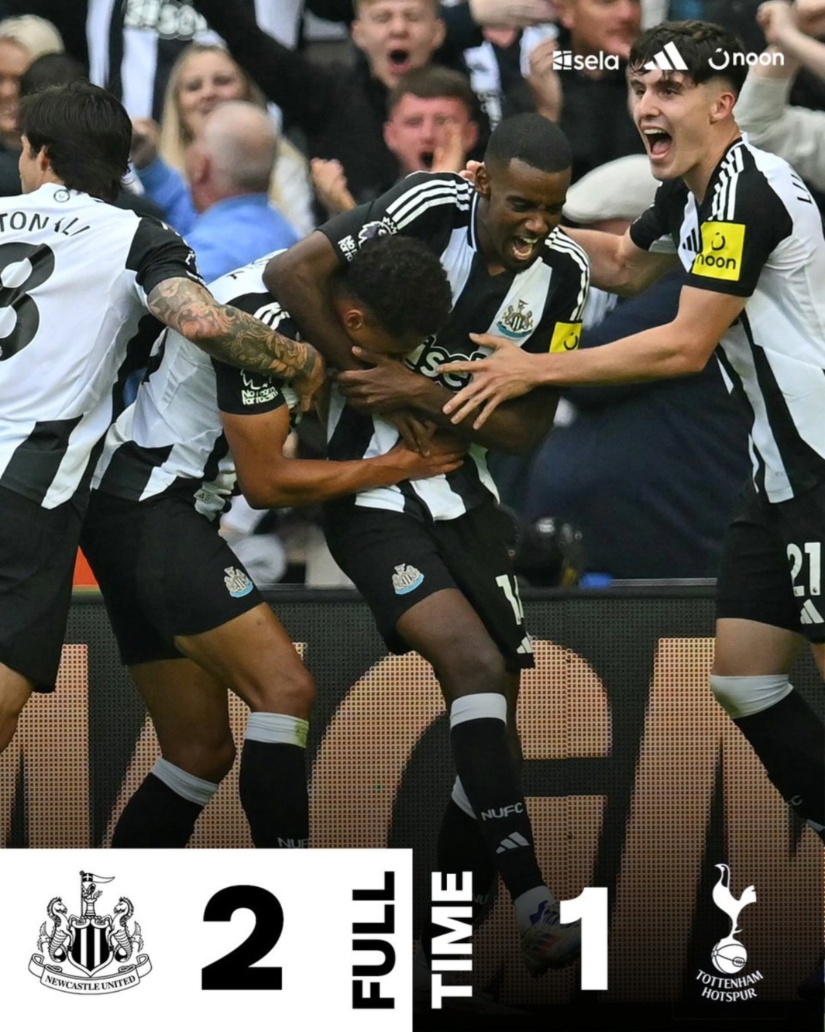 Newcastle players celebrate after Alexander Isak scores the winner against Tottenham Hotspur at St James' Park, Newcastle, Britain