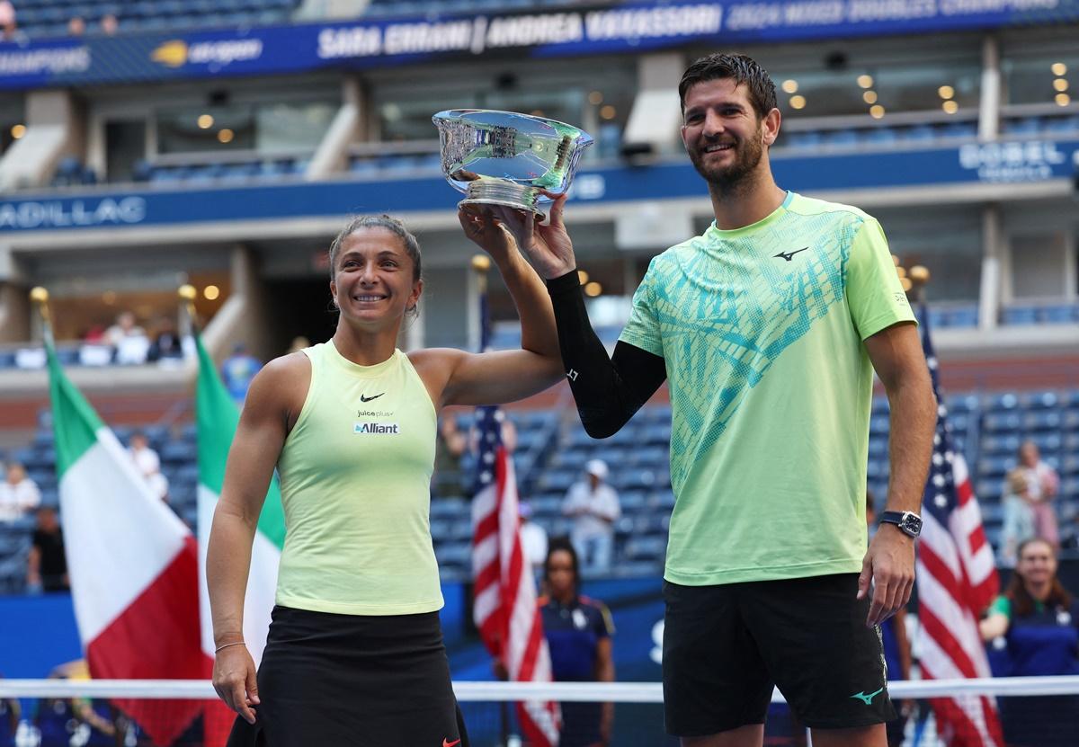 Italy's Sara Errani and Andrea Vavassori celebrate after winning the US Open mixed doubles final against Taylor Townsend and Donald Young of the United States at Flushing Meadows, New York, on Thursday.