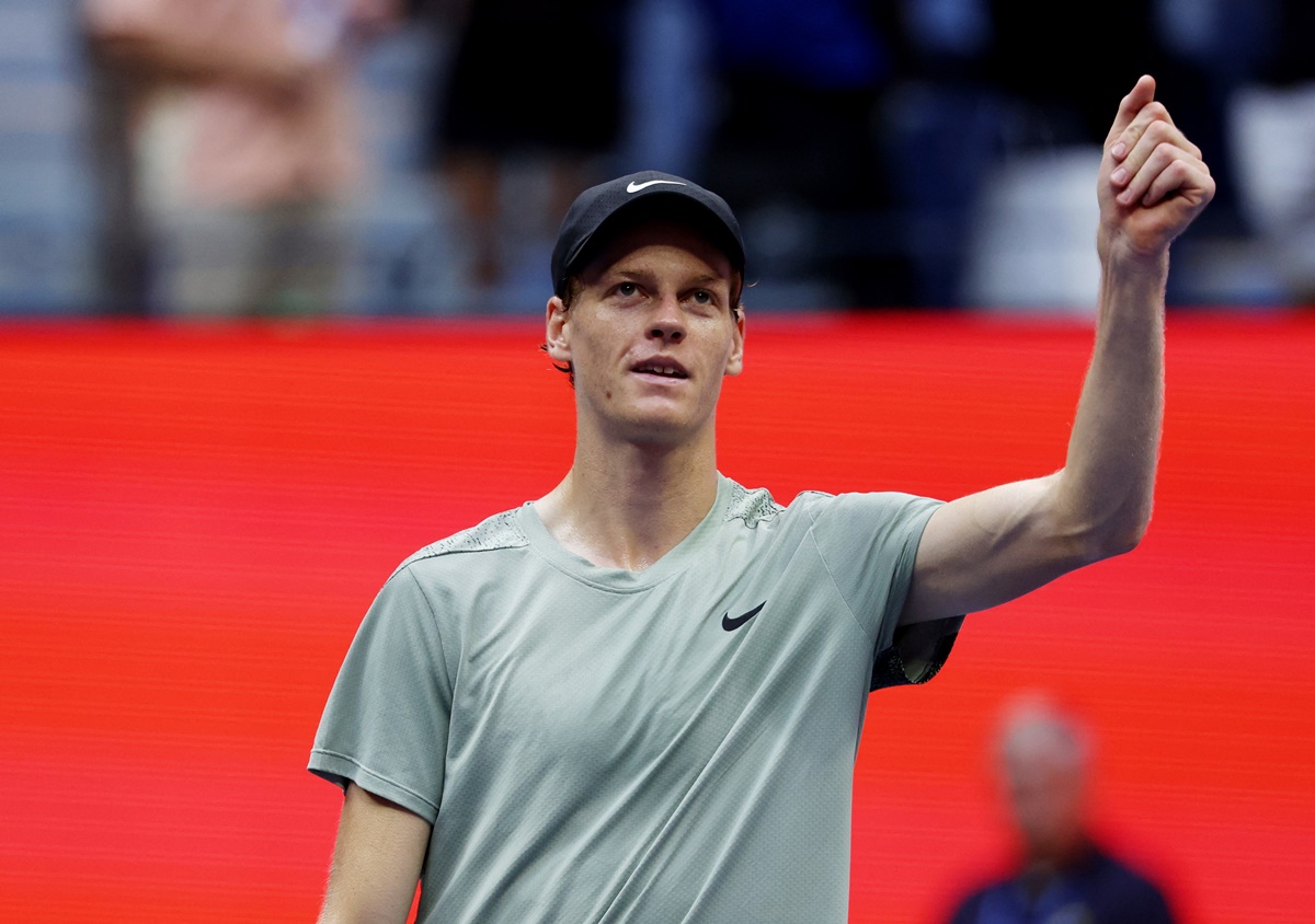 Italy's Jannik Sinner celebrates victory over Great Britain's Jack Draper in the US Open men's singles semi-finals at Flushing Meadows, New York, on Friday.