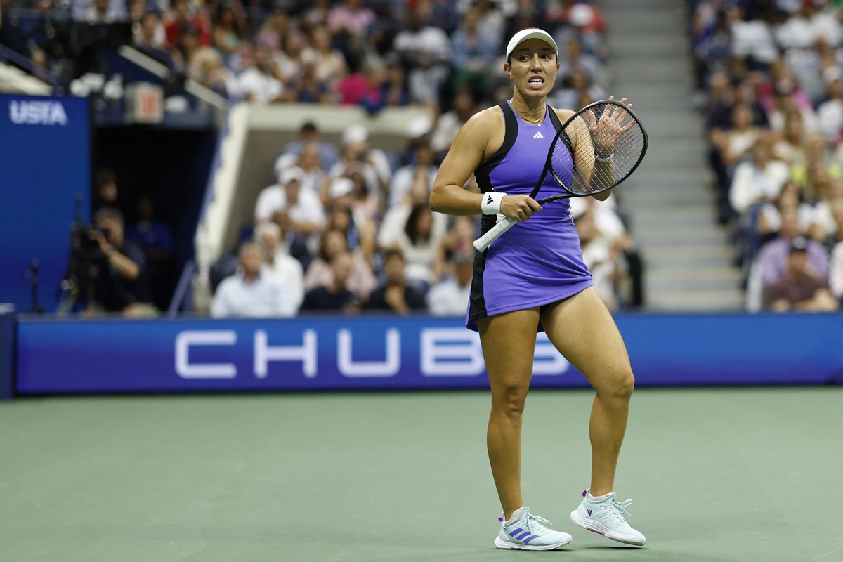 Jessica Pegula reacts after hitting the ball wide