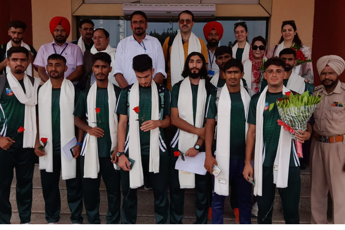 Pakistan junior athletics team at the Wagah Border, on Monday