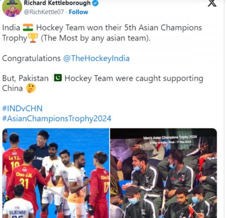 Pakistan players hold China flagin ACT