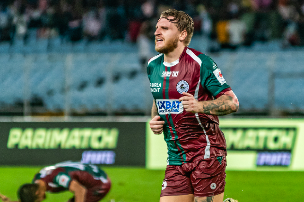 Jason Cummings came out from the bench to net the 87th-minute winner for Mohun Bagan Super Giants in their ISL match against NorthEast United SC