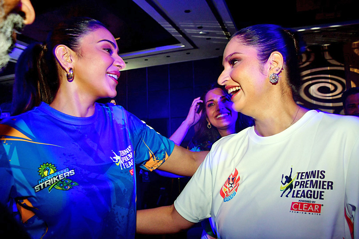 rand ambassadors Sania Mirza from Bengal Wizards and Rakul Preet Singh from Hyderabad Strikers