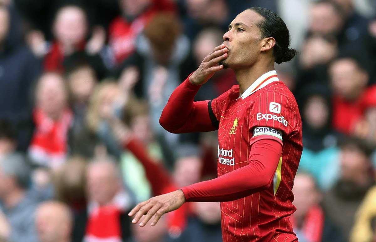 Liverpool's Virgil van Dijk celebrates