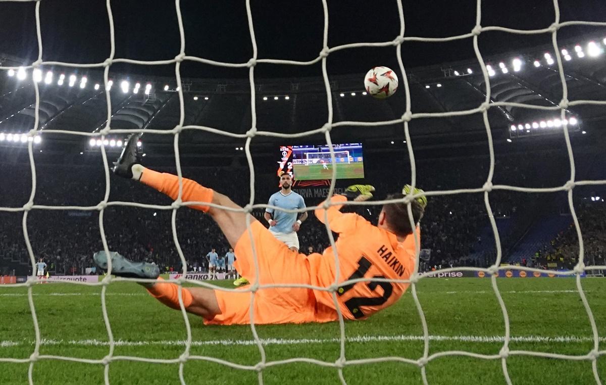 Bodo/Glimt's goalkeeper Nikita Haykin saves Taty Castellanos's effort during the penalty shoot-out against Lazio's Stadio Olimpico, Rome, Italy.
