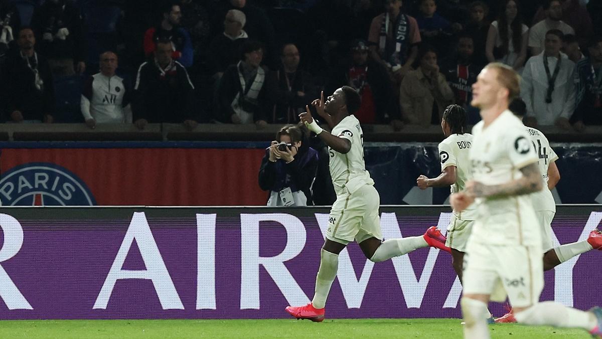 Youssouf Ndayishimiye celebrates scoring Nice's third goal.