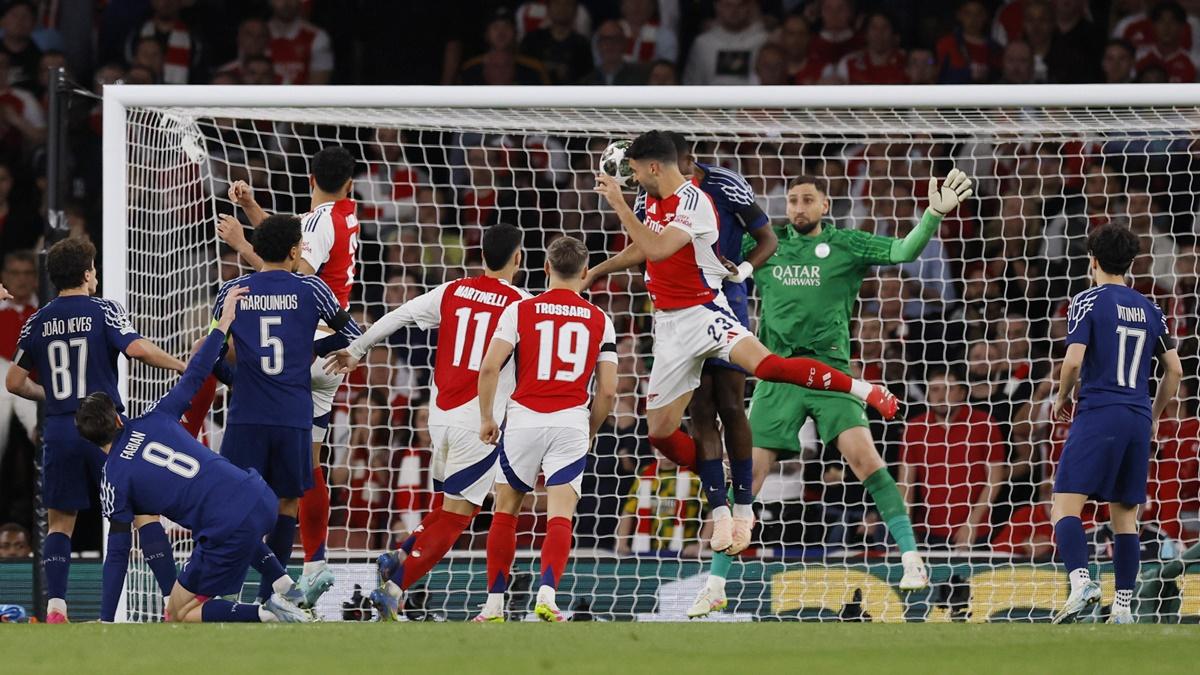 Mikel Merino finds the net for Arsenal, but the goal was disallowed after a VAR review.
