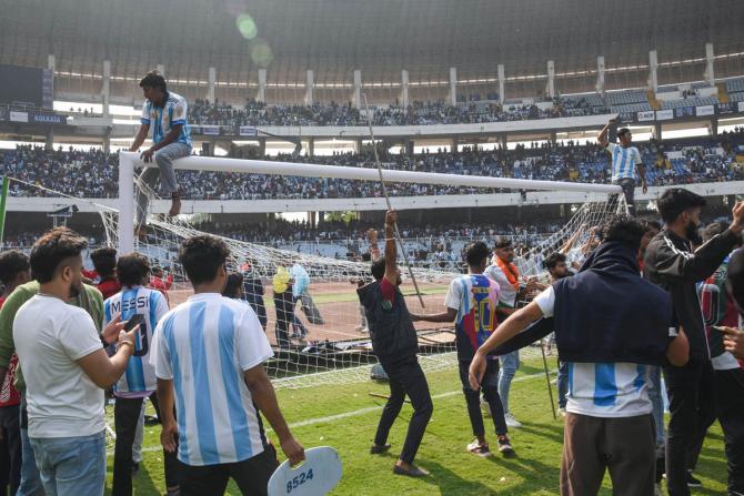 Lionel Messi Lionel Messi