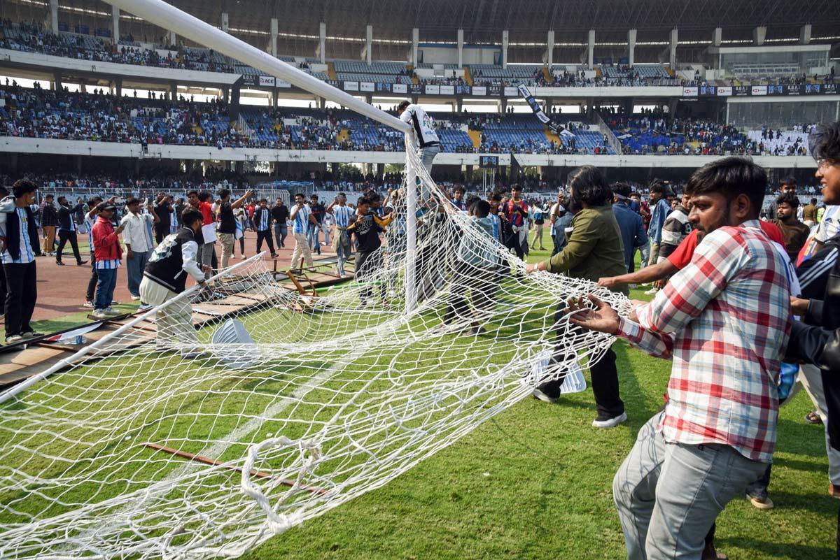 Angry fans vandalise the Salt Lake Stadium Angry fans vandalise the Salt Lake Stadium