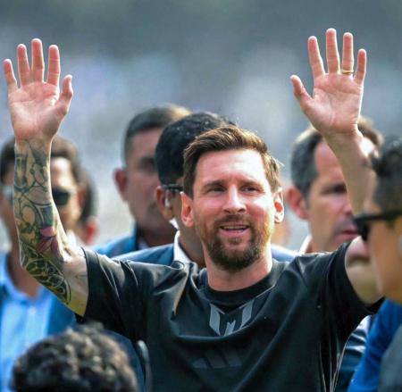 Lionel Messi Lionel Messi