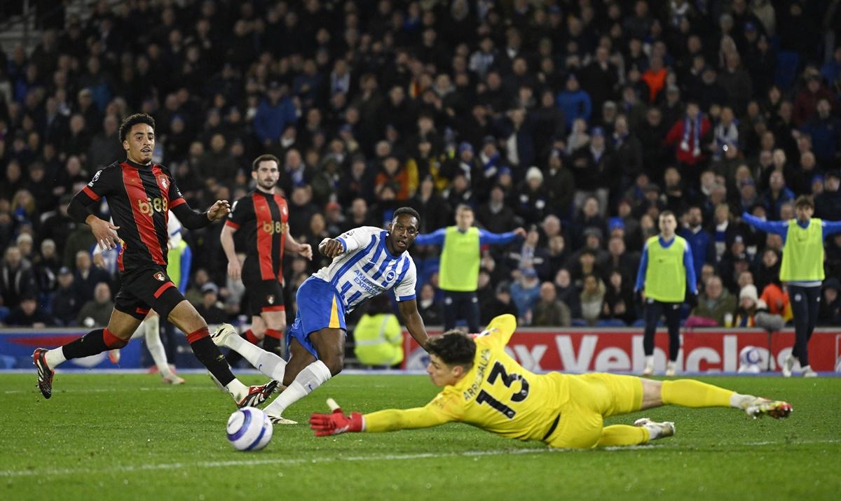 Danny Welbeck scores Brighton & Hove Albion's second goal past AFC Bournemouth's Kepa Arrizabalaga at the American Express Community Stadium, Brighton