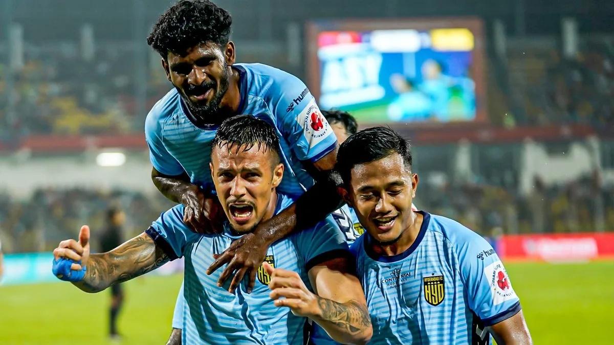 Hyderabad FC players celebrate after Allan de Souza Miranda's injury-time equaliser in the Indian Super League match against FC Goa at Margao, Goa, on Wednesday.