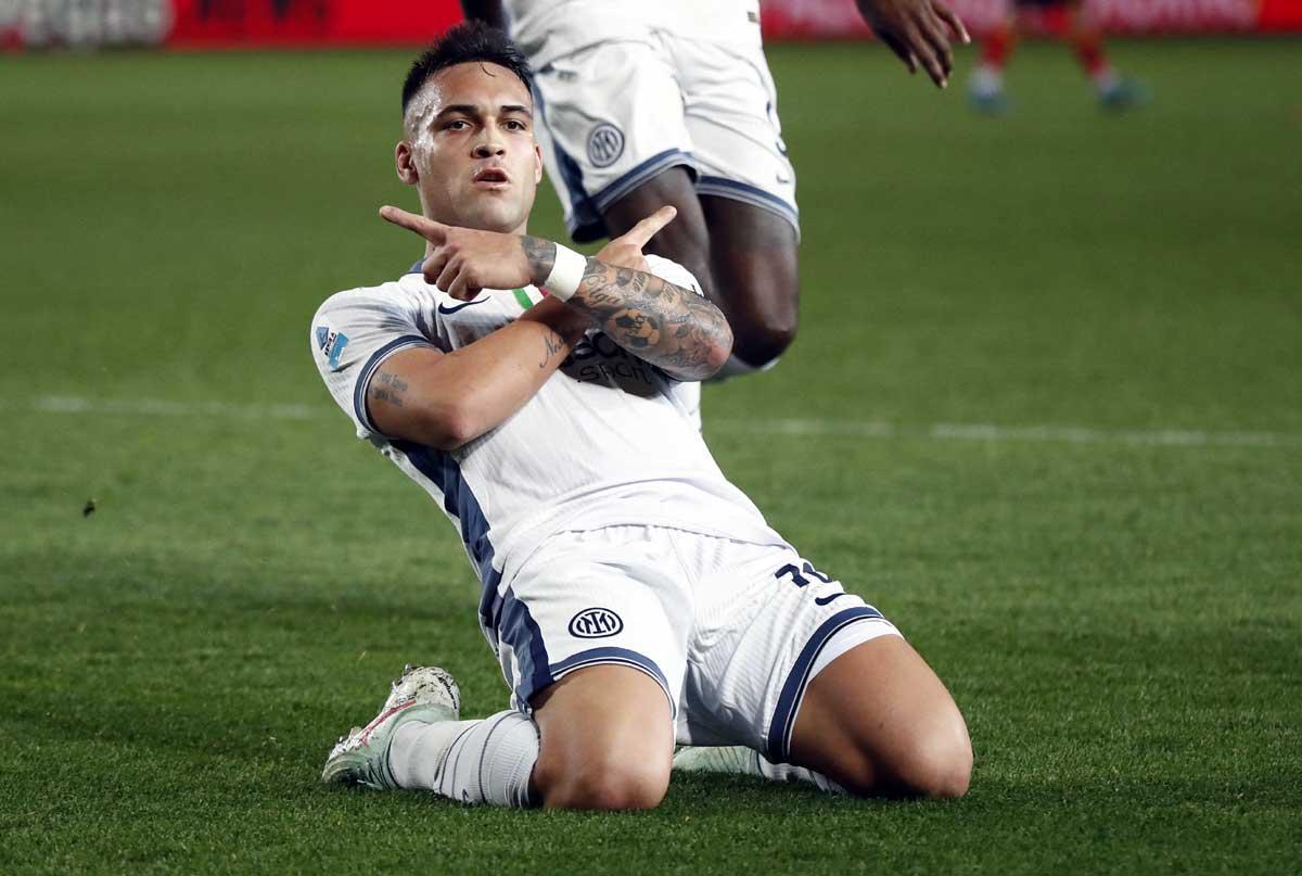 Lautaro Martinez celebrates