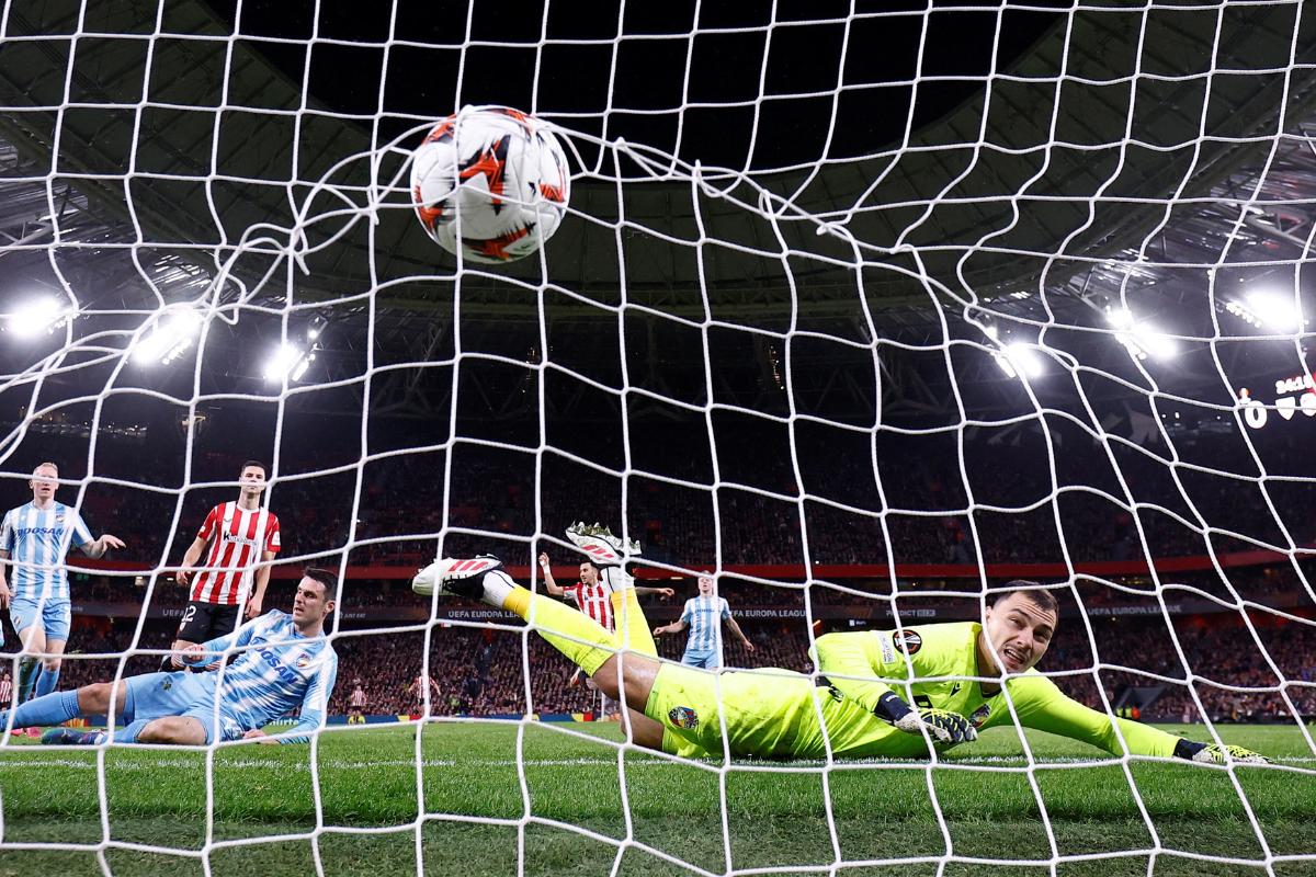 Athletic Bilbao's Nico Williams scores their first goal past Viktoria Plzen's Martin Jedlicka during their match at San Mames, Bilbao, Spain 