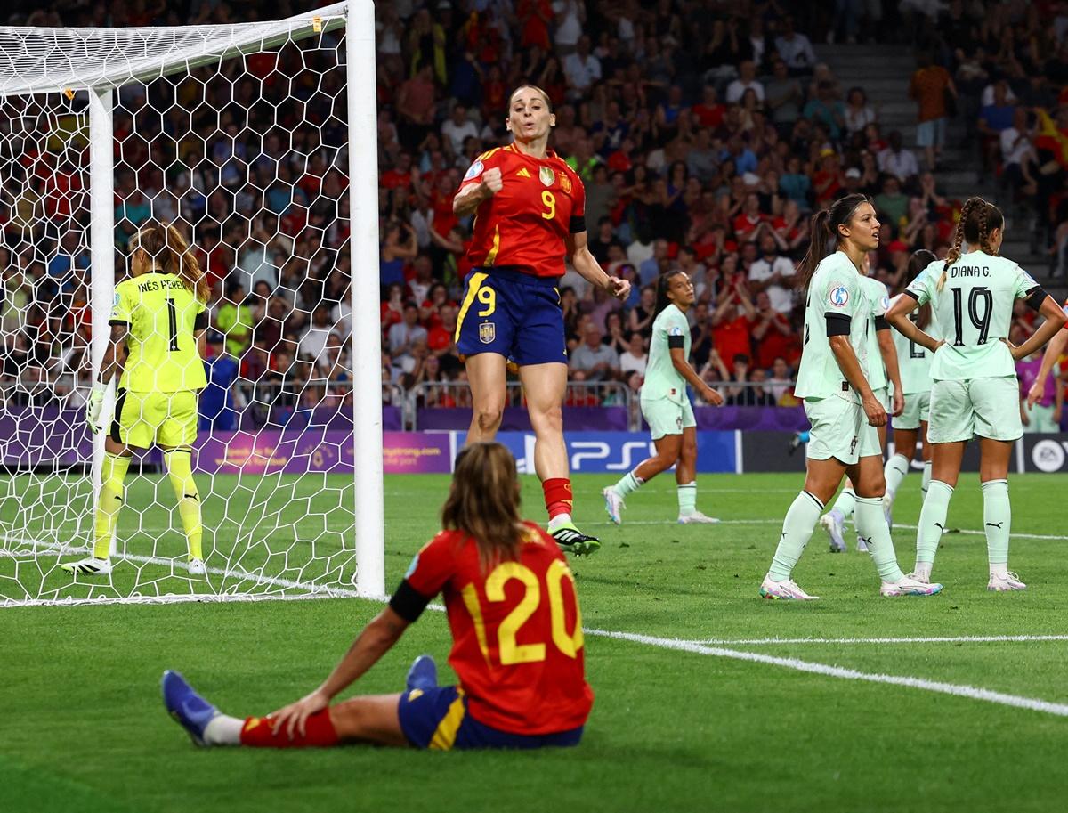 Esther Gonzalez celebrates scoring Spain's fourth goal.
