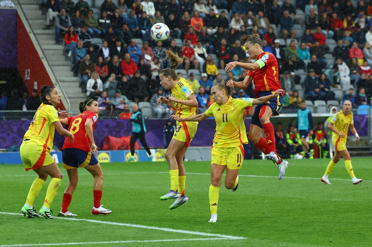 Irene Paredes scores Spain's second goal with a towering header.