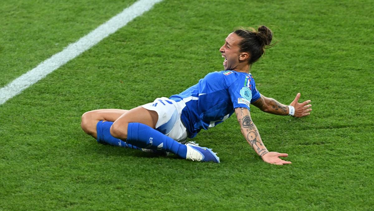 Elisabetta Oliviero celebrates putting Italy ahead in the match.