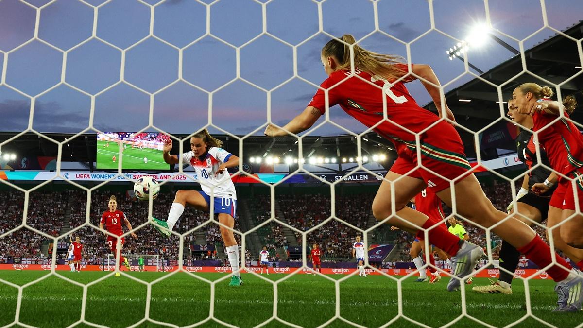 Ella Toone scores England's second goal.