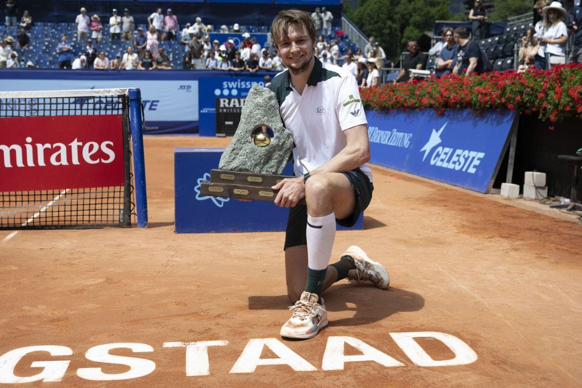 Second seeded Alexander Bublik won the Gstaad clay court title on Sunday
