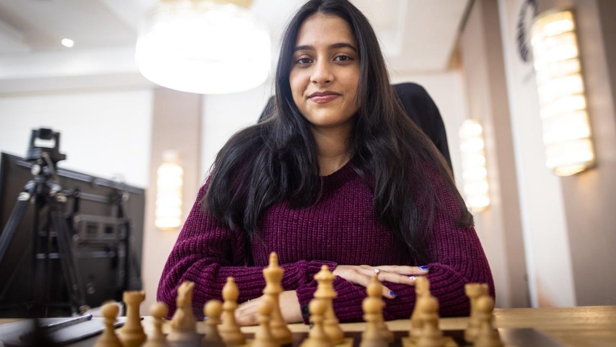 Divya Deshmukh