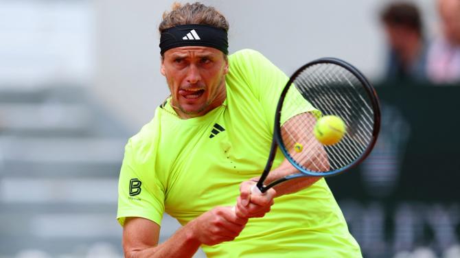 Germany's Alexander Zverev played a near flawless tie-break to defeat Ben Shelton of the United States in the semi-finals of the Stuttgart Open on Saturday.