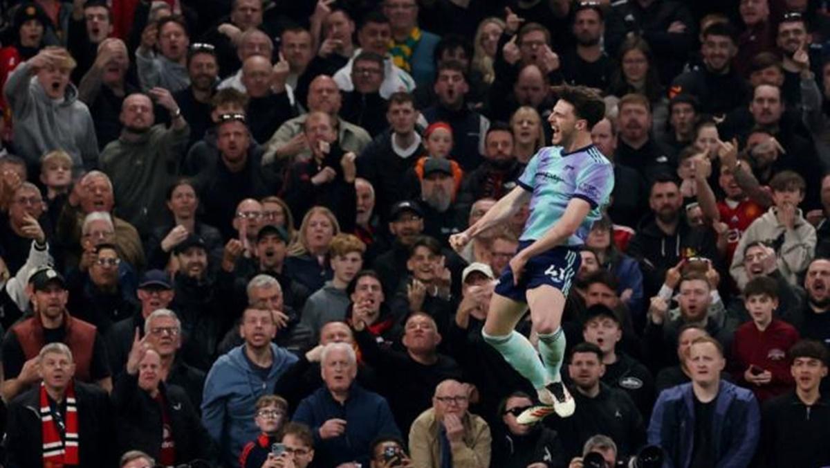 Declan Rice celebrates scoring the equaliser for Arsenal against Manchester United during the Premier League match at Old Trafford in Manchester on Sunday.