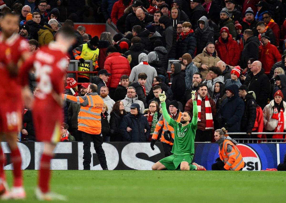 Gianluigi Donnarumma celebrates after the match.